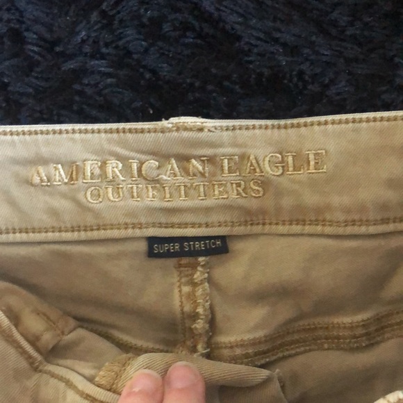 Khaki shorts - Picture 2 of 3